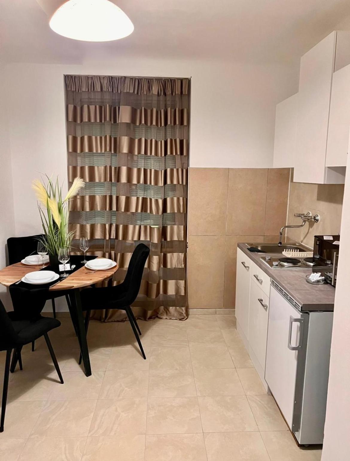 Roomino Apartment Viena Exterior foto